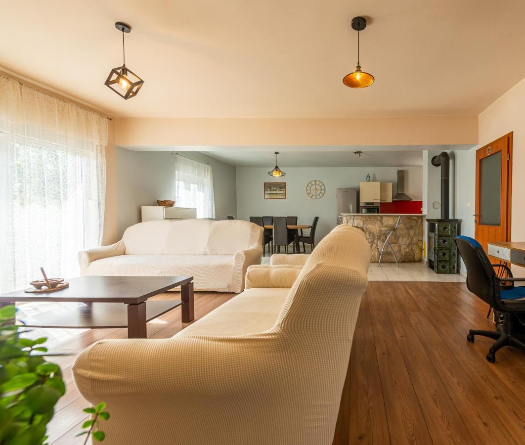 Home Idassa Zara Esterno foto