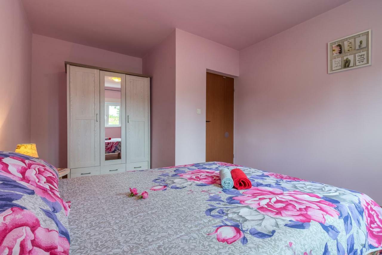 Home Idassa Zara Esterno foto